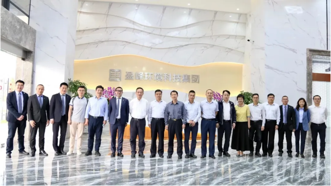 中国环境监测总站及省市区领导一行莅临腾博官网诚信为本环境调研指导